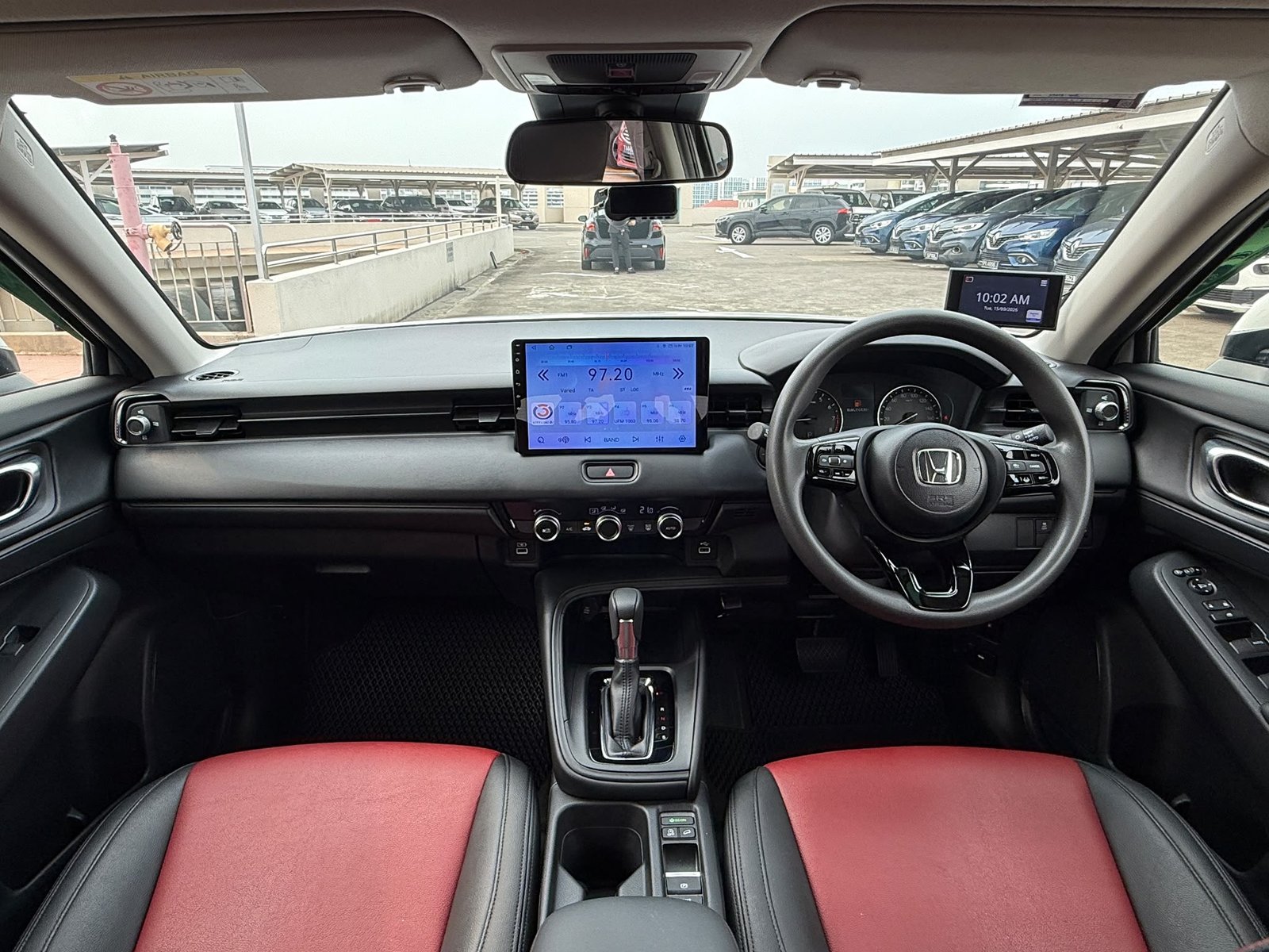 Honda Vezel 1.5 G photo 6